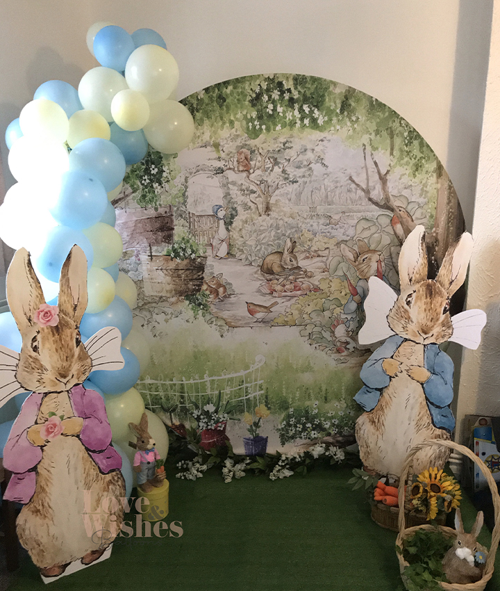 Peter-rabbit-circle-backdrop